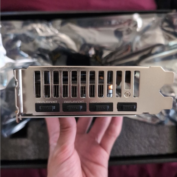 Video Card - Picture 4 of 4